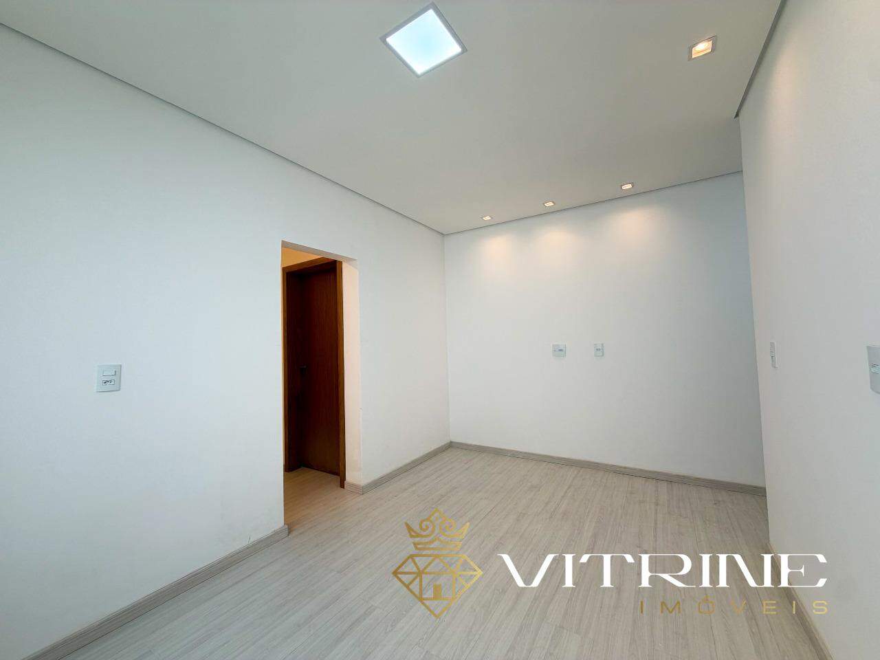 Casa à venda no Fabio Notini : 