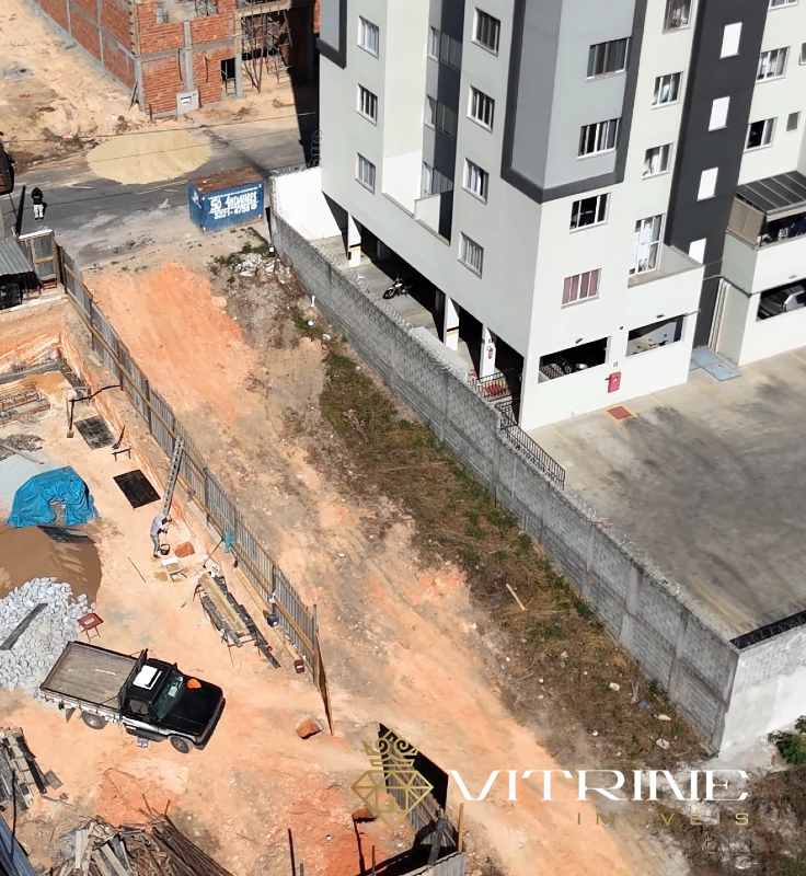 Lote à venda no Walchir Resende: 