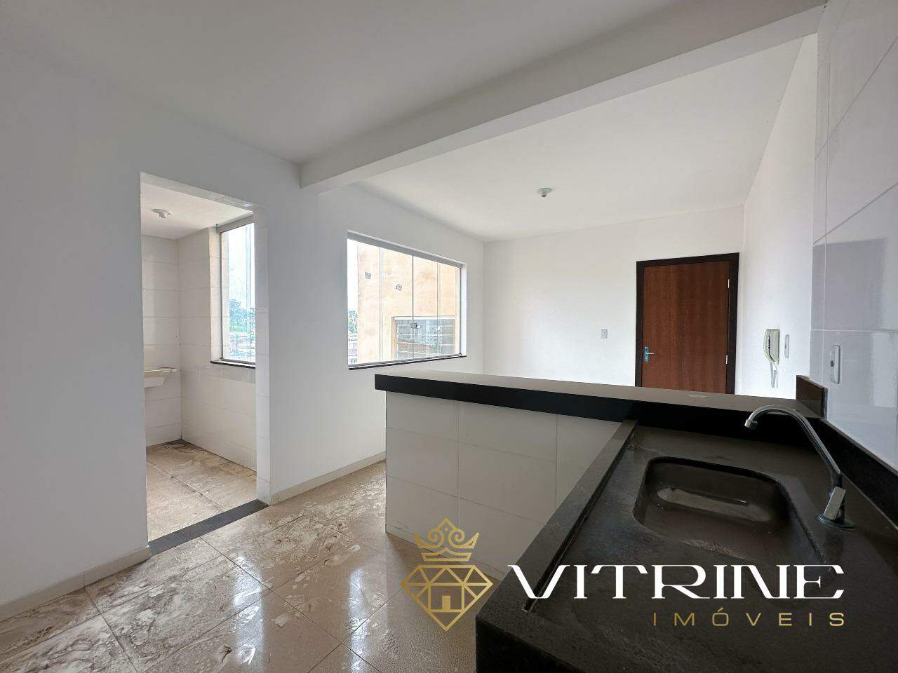 Apartamento à venda no Manoel Valinhas : 