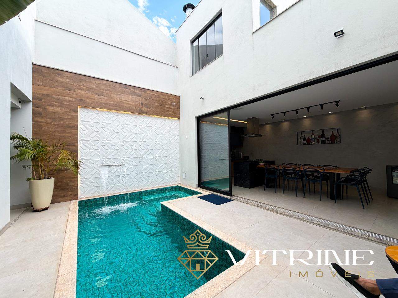 Casa à venda no Santa Marta : 