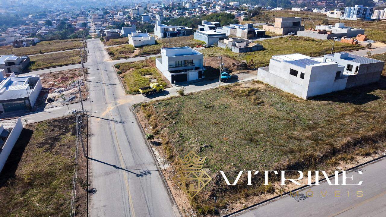 Lote à venda no Alta Ville: 