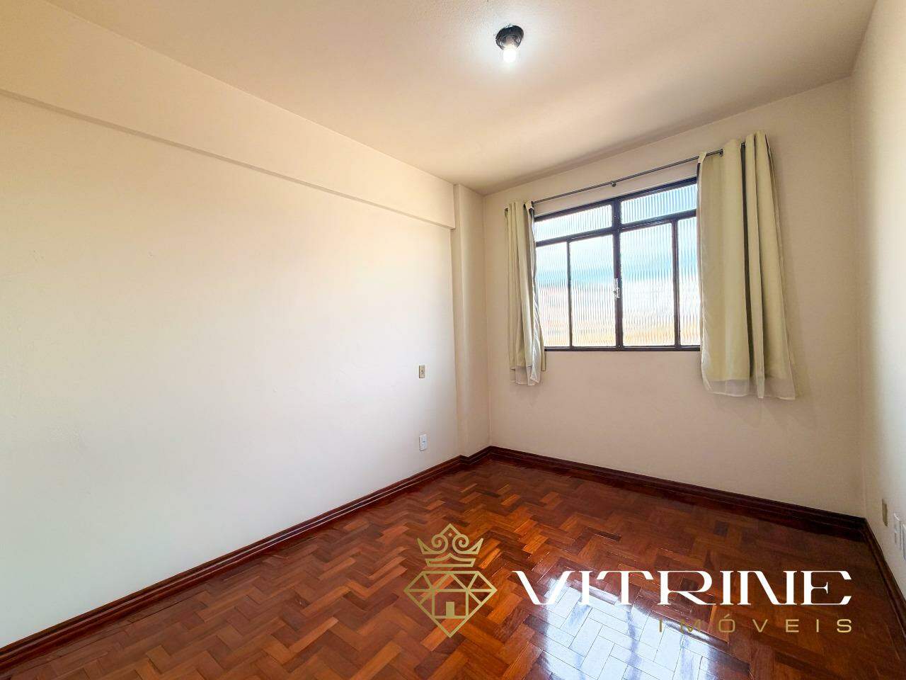 Apartamento à venda no Planalto: 