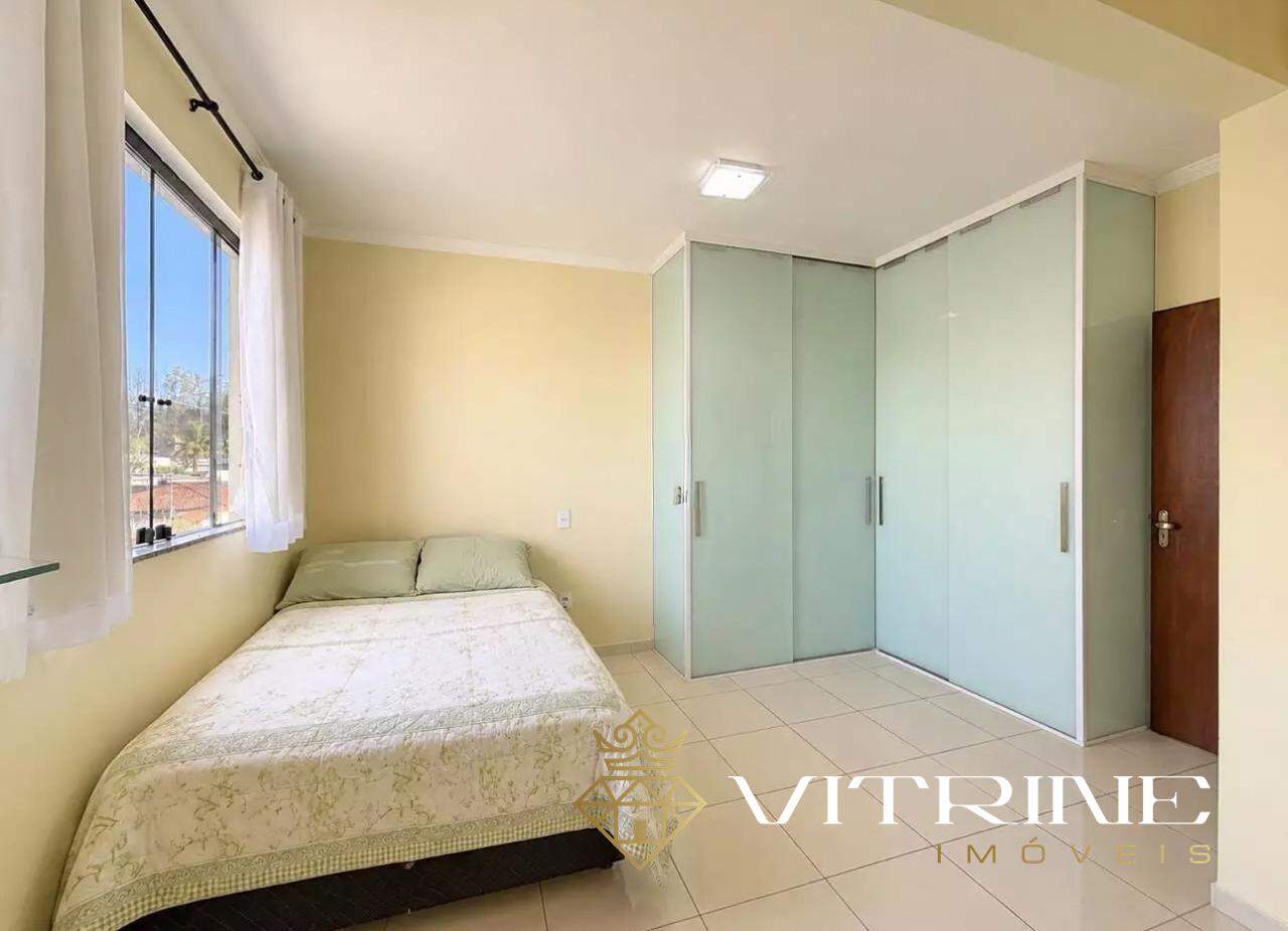 Apartamento à venda no Planalto: 