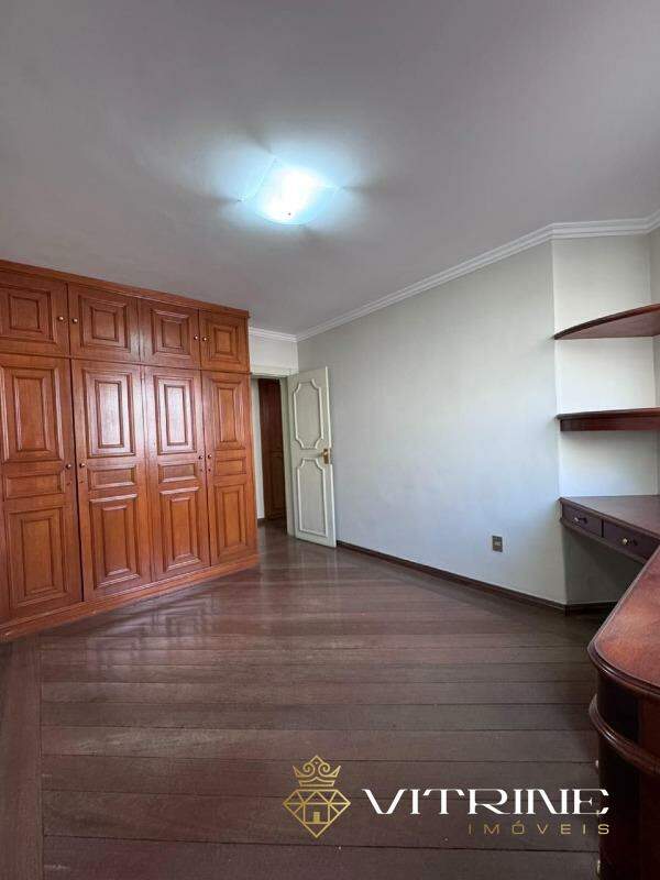 Apartamento à venda no Centro : 