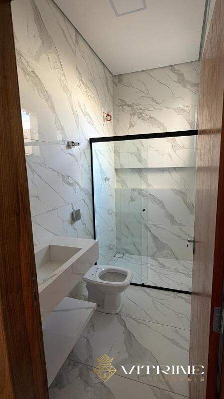 Casa à venda no Fabio Notini : 