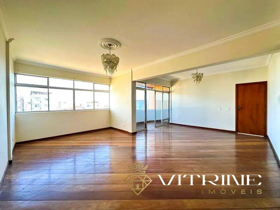 Apartamento à venda no Centro : 