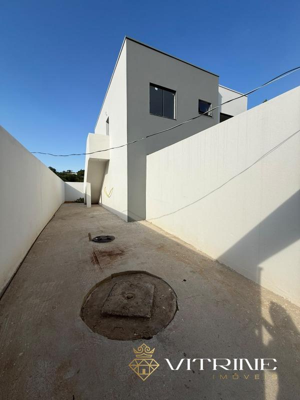 Casa à venda no Jardinópolis: 