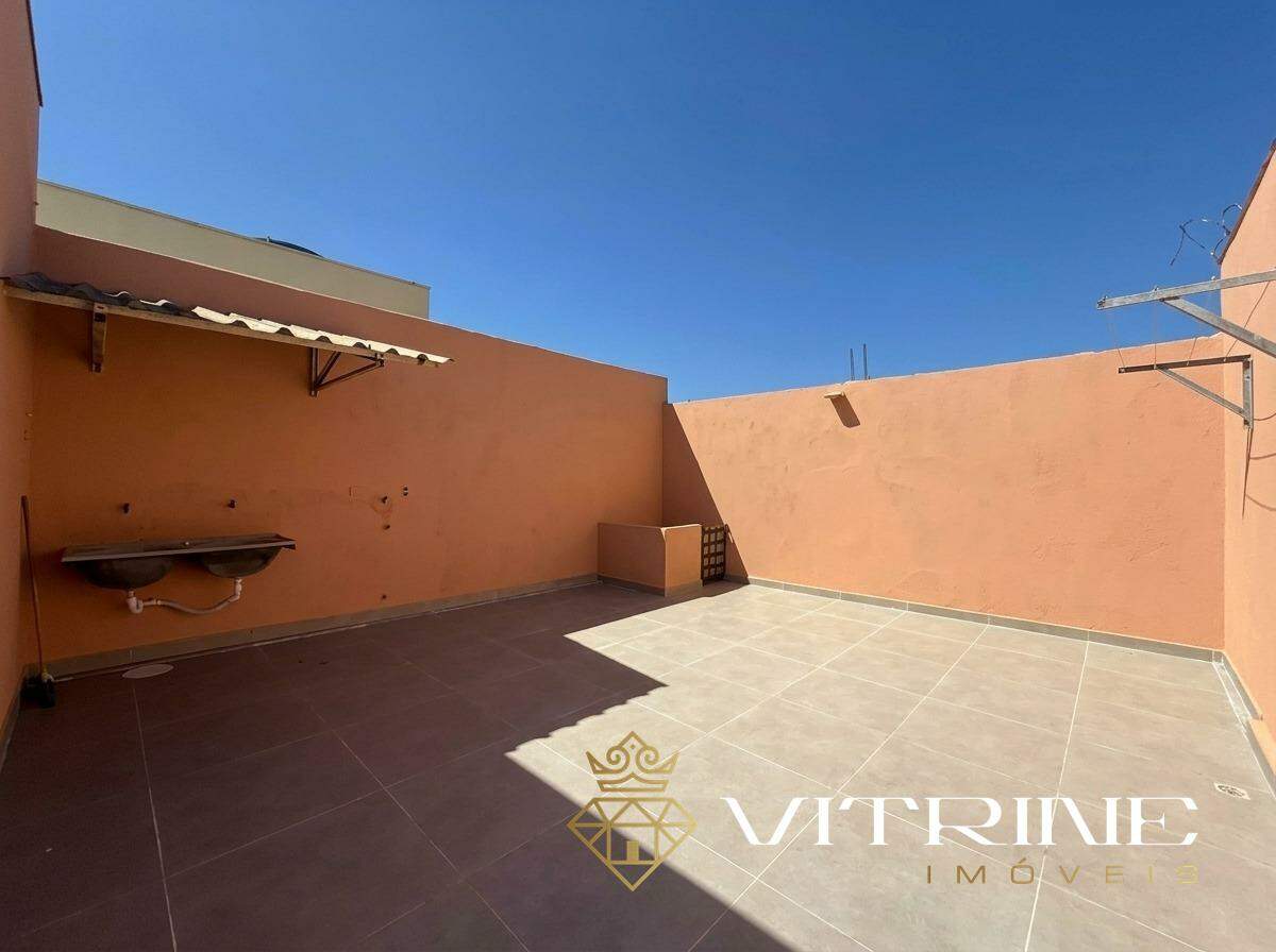 Casa à venda no Rancho Alegre : 
