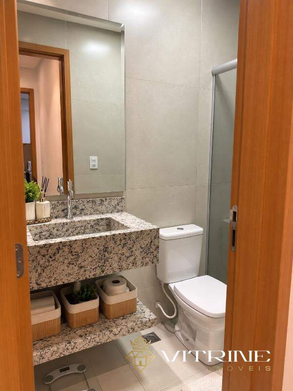 Apartamento à venda no Manoel Valinhas : 
