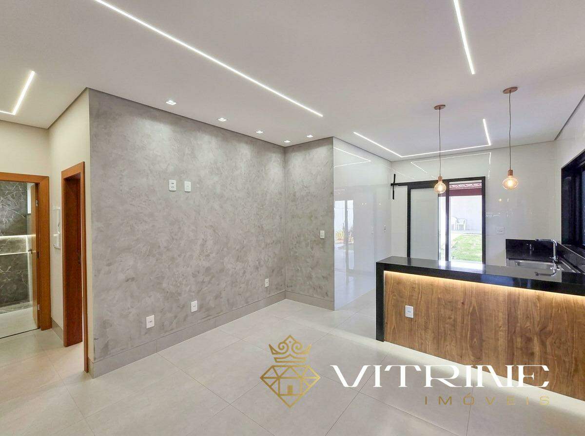 Casa à venda no Planalto: 