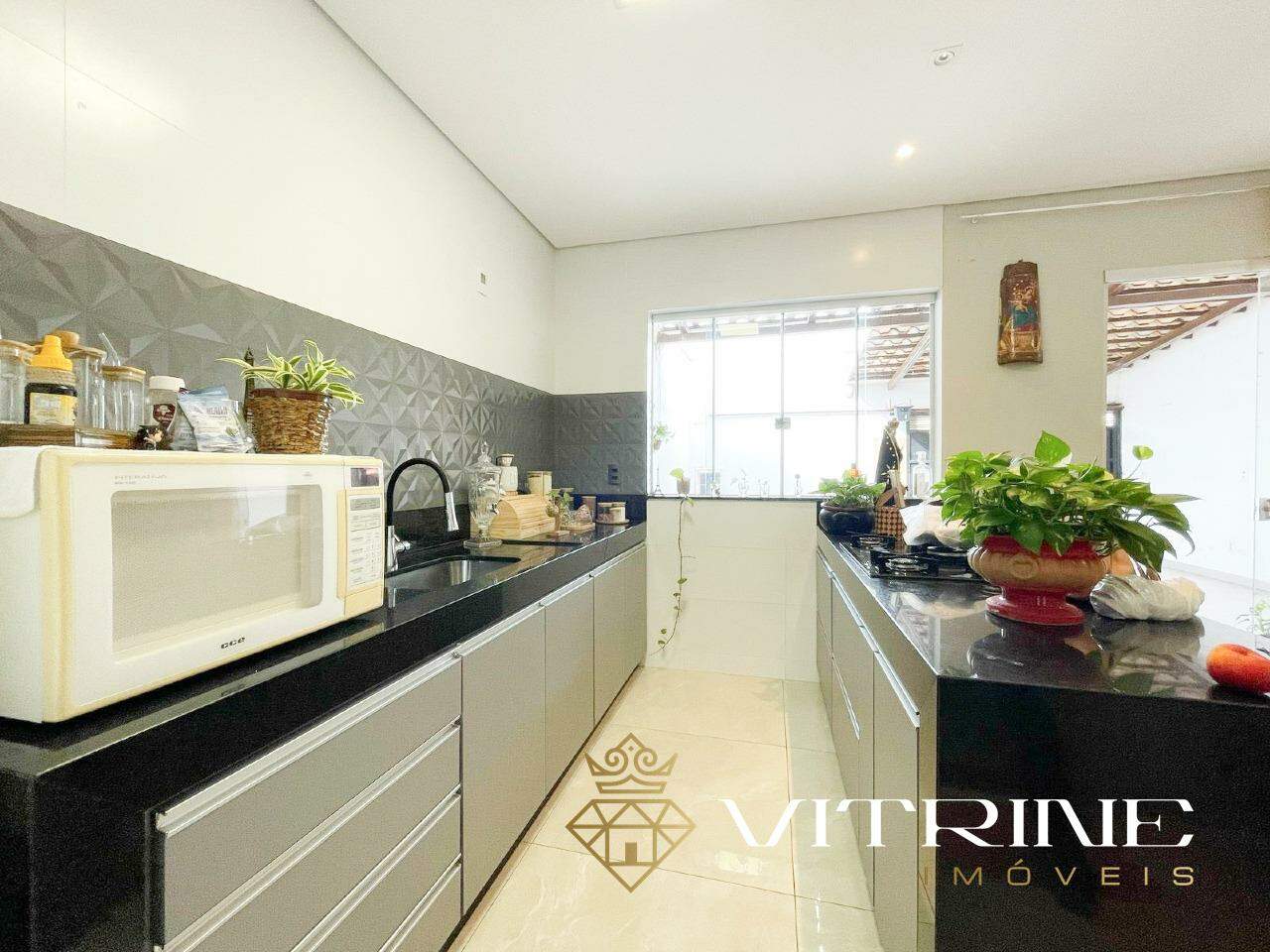 Casa à venda no Vila Das Roseiras: 