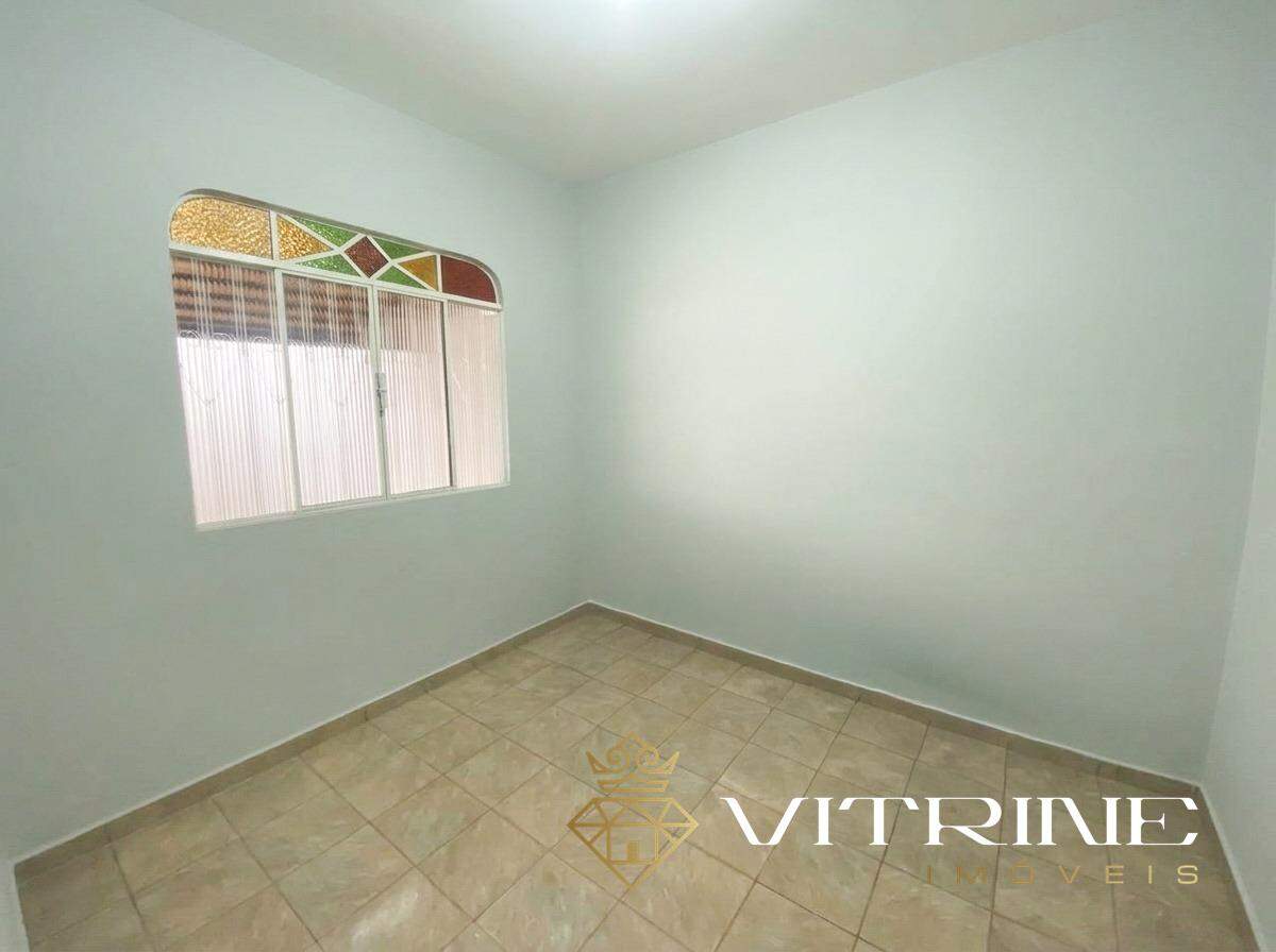 Casa à venda no Santa Rosa : 