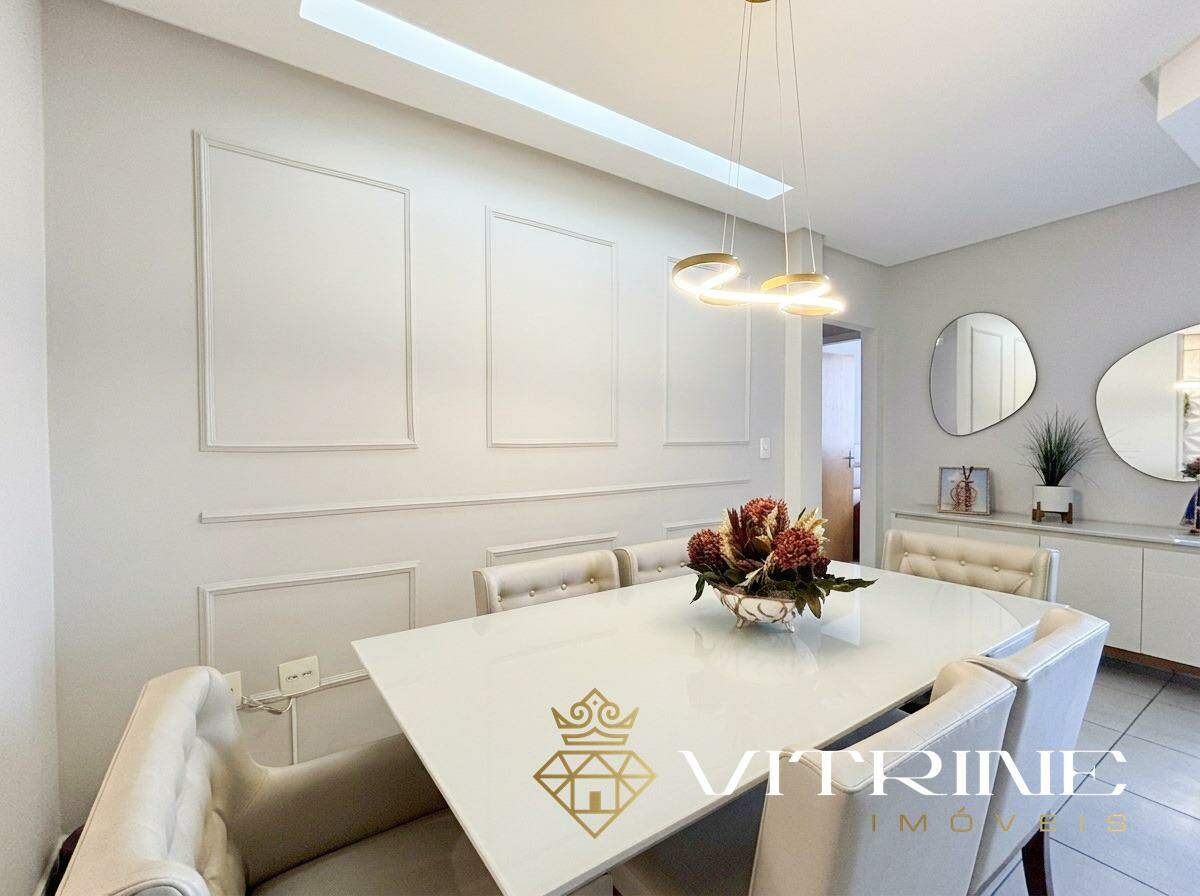Apartamento à venda no Manoel Valinhas : 