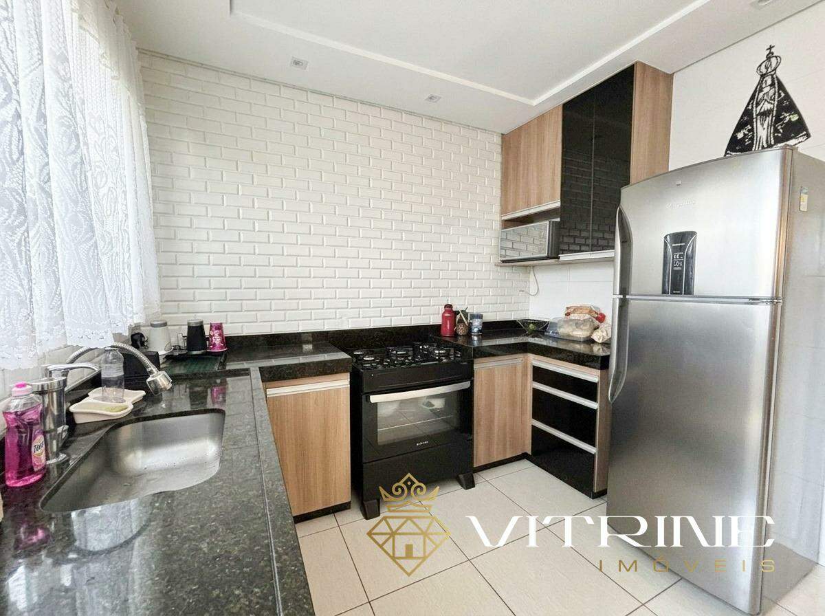 Apartamento à venda no Manoel Valinhas : 