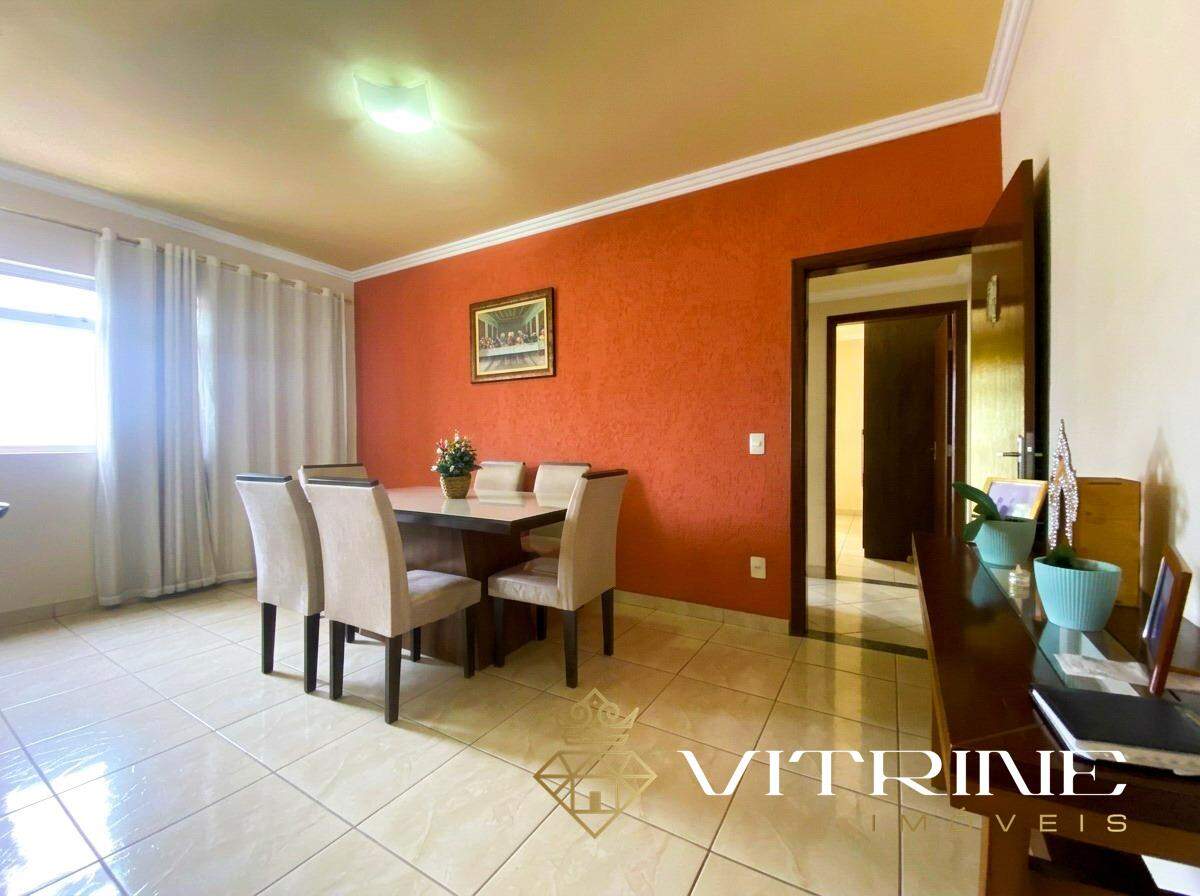 Apartamento à venda no Planalto: 