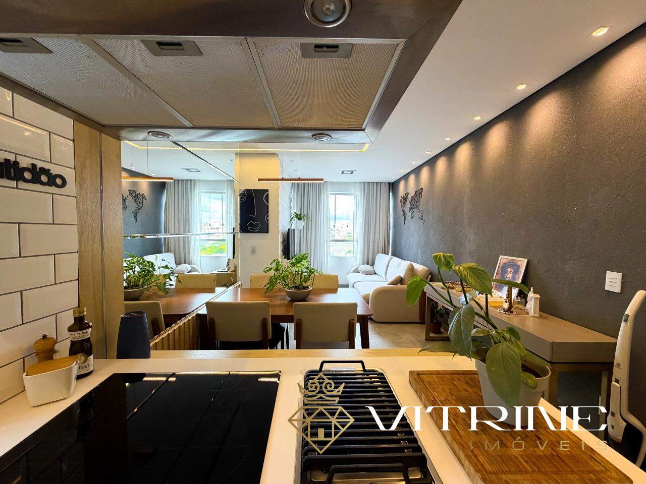 Apartamento à venda no Planalto: 