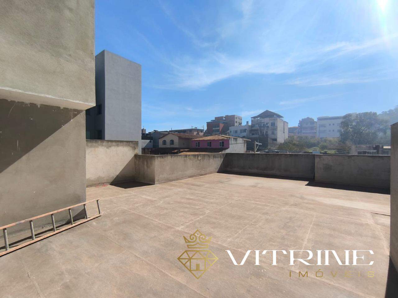 Apartamento à venda no Manoel Valinhas : 