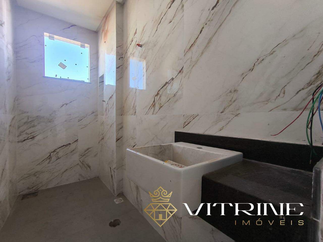 Apartamento à venda no Manoel Valinhas : 