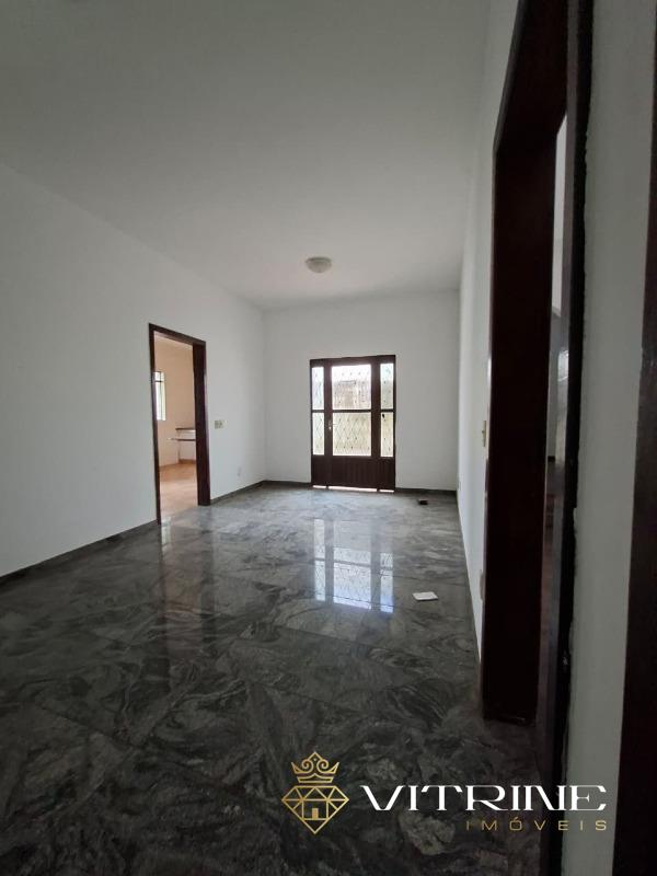 Casa à venda no Levindo Paula Pereira: 