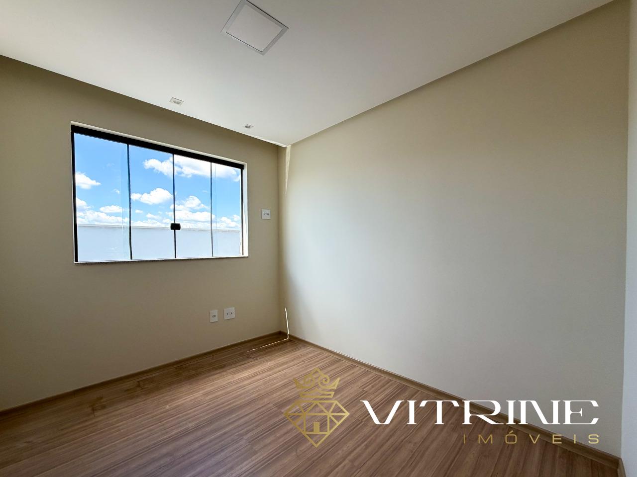 Cobertura à venda no Manoel Valinhas : 