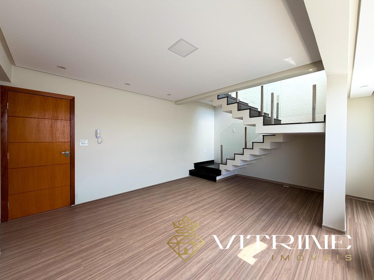 Cobertura à venda no Manoel Valinhas : 