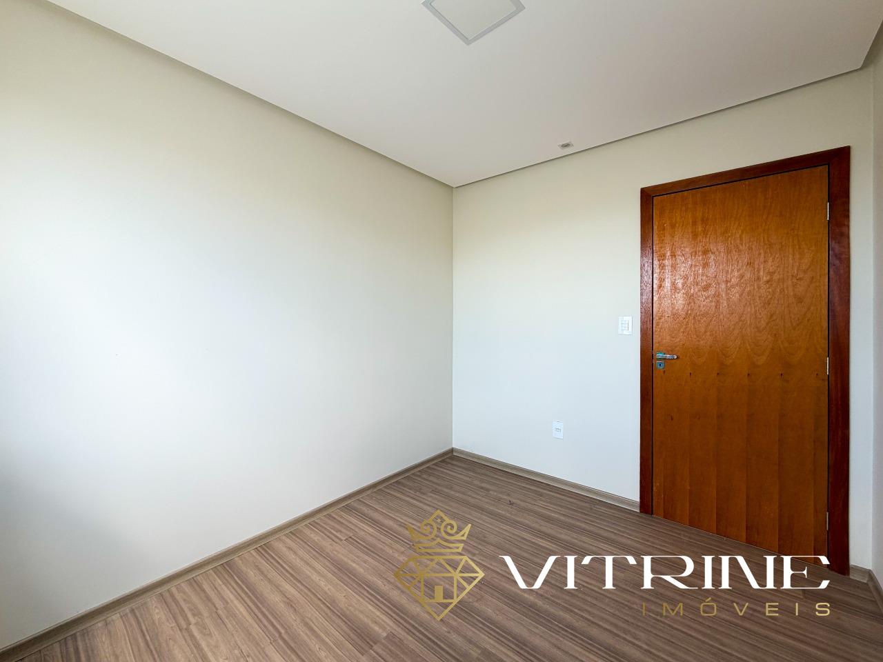 Cobertura à venda no Manoel Valinhas : 