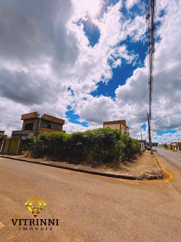 Campos Elíseos | Patos de Minas | Cod. 3009