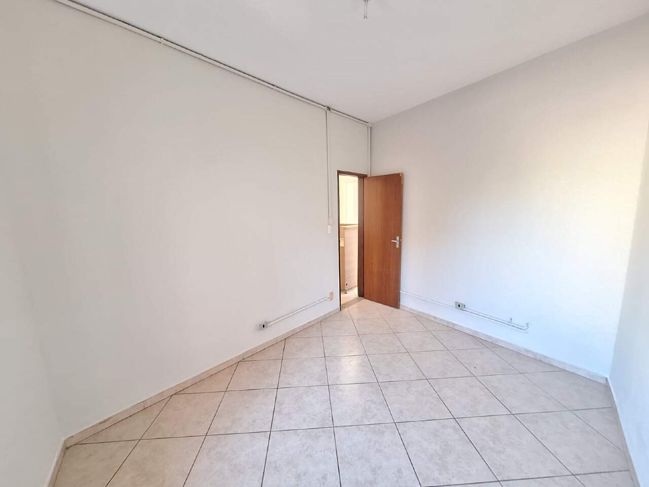 CASA para aluguel no CENTRO: 