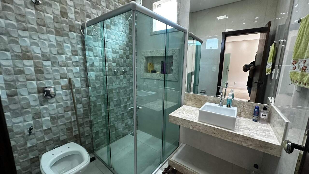 CASA à venda no Nogueira Machado: 