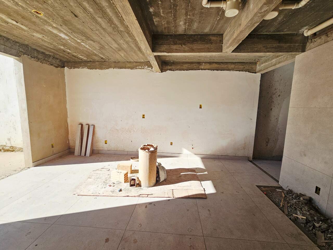 APARTAMENTO à venda no SION: 