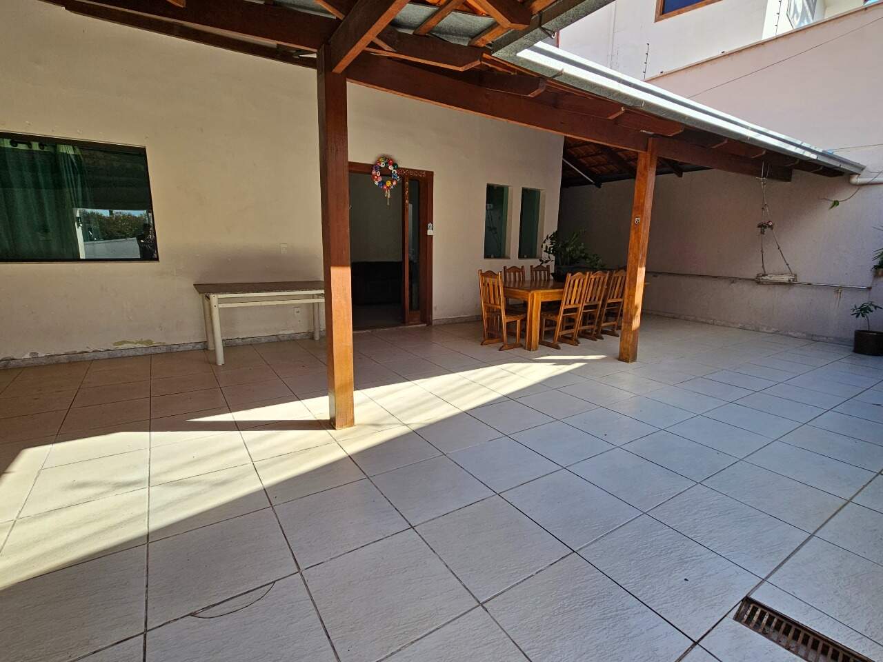 CASA à venda no CERQUEIRA LIMA: 