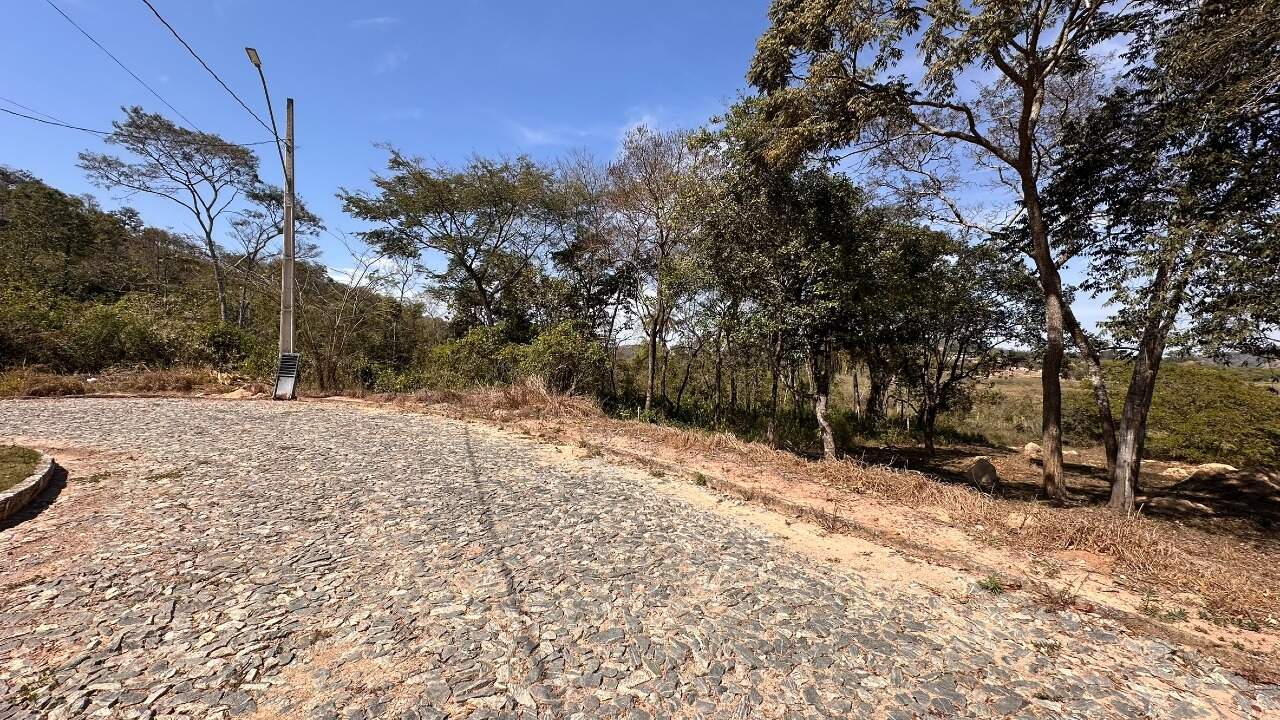 LOTE à venda no Condomínio Solar dos Lagos: 