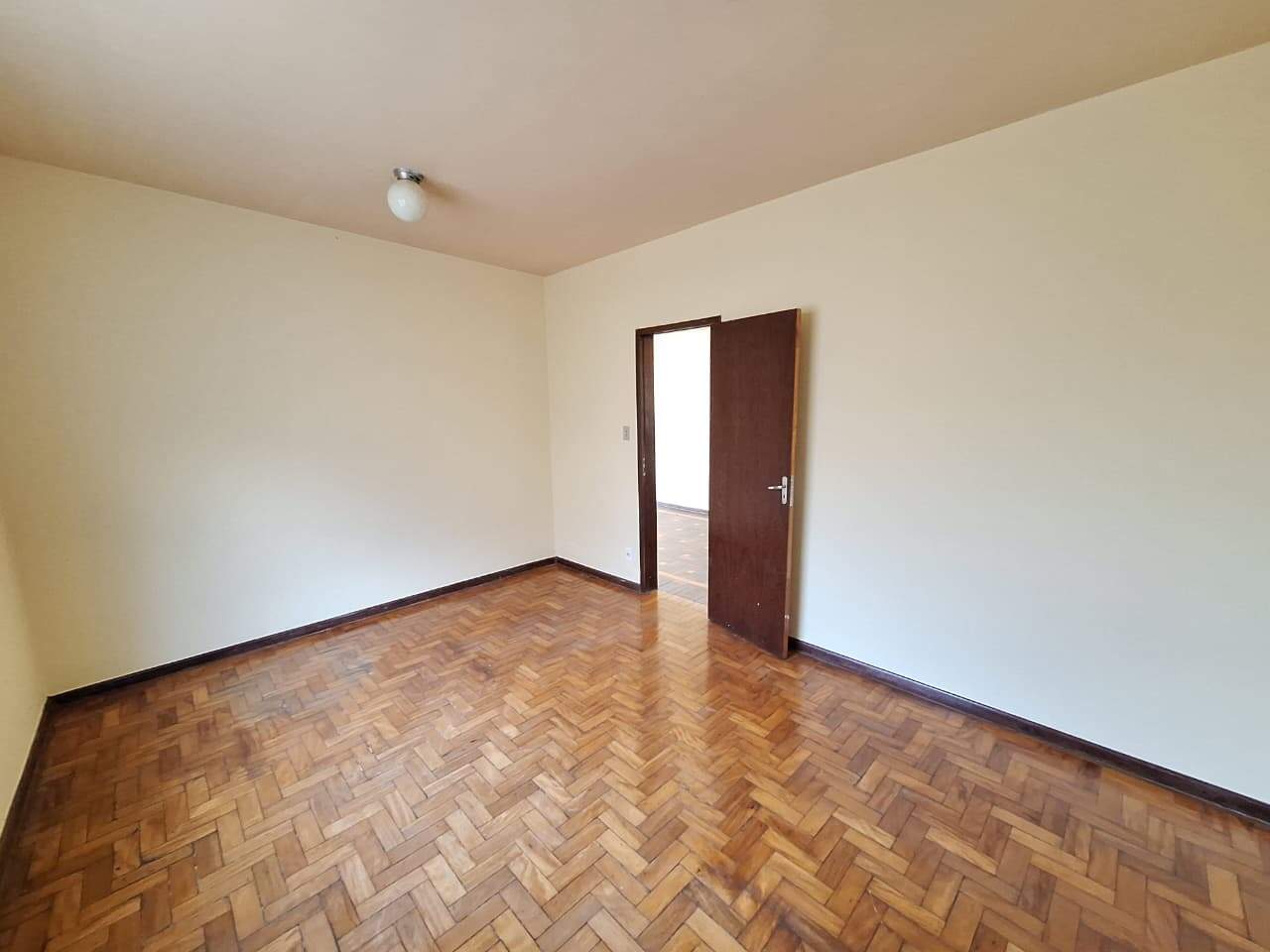 CASA para aluguel no GRAÇAS: 