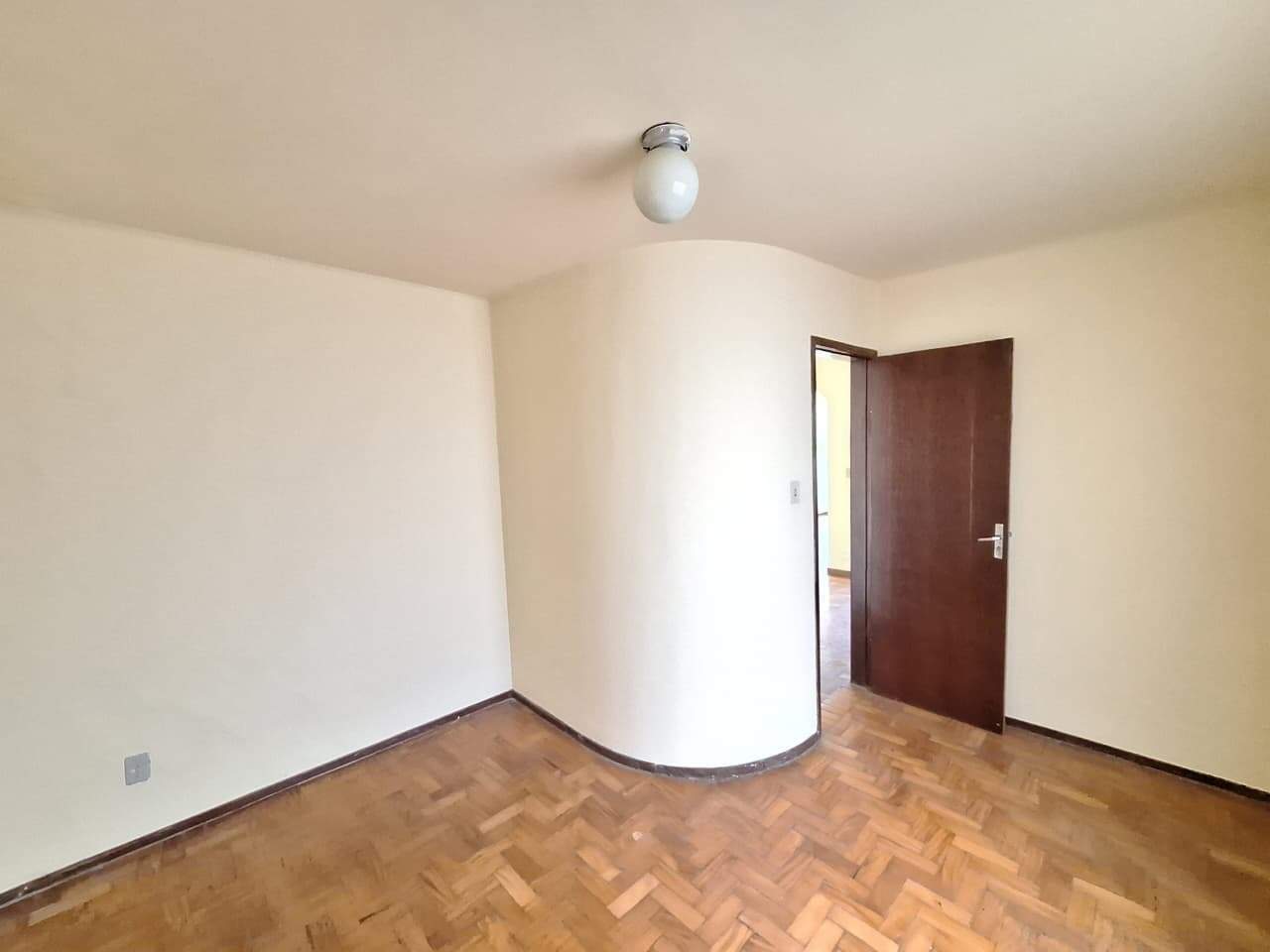 CASA para aluguel no GRAÇAS: 