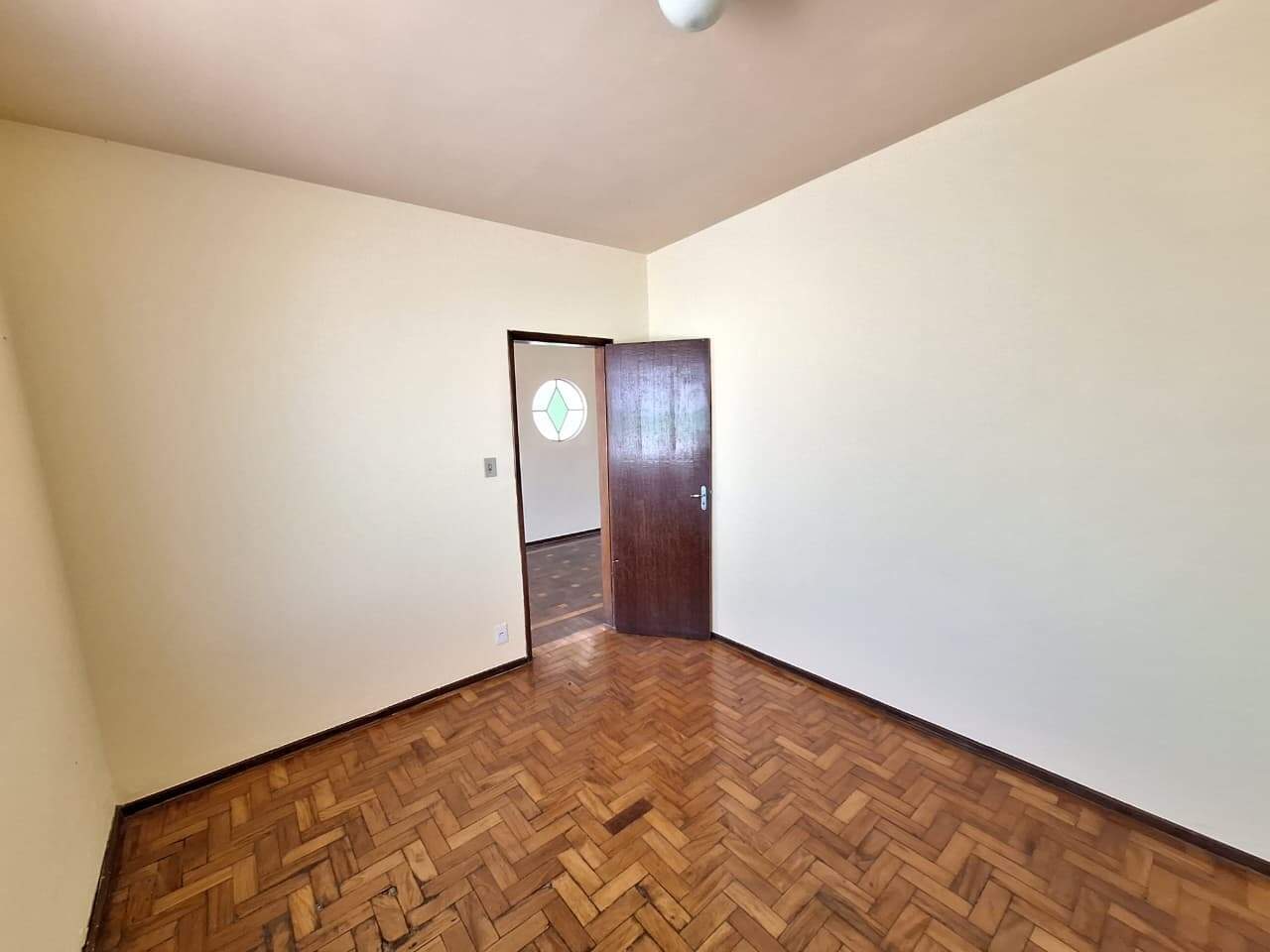 CASA para aluguel no GRAÇAS: 