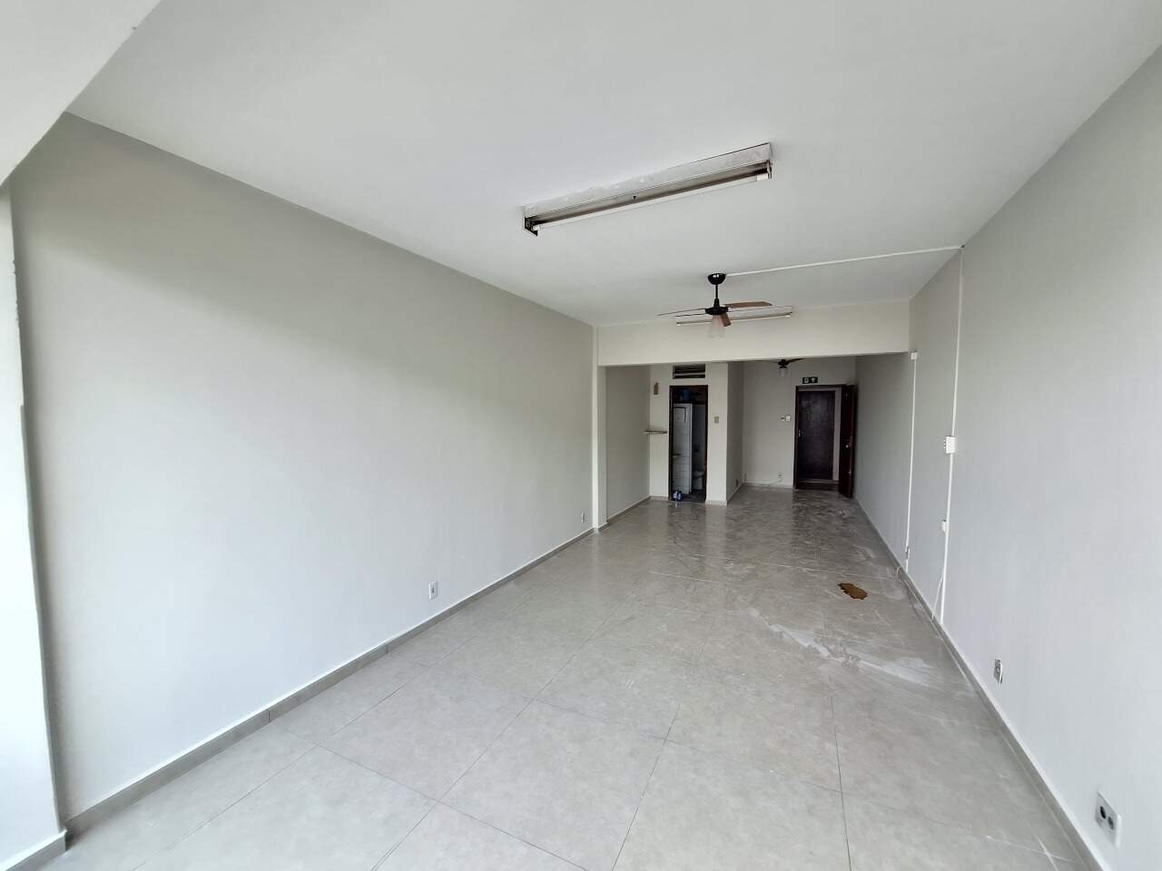 SALA COMERCIAL para aluguel no CENTRO: 