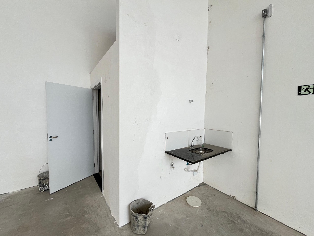 LOJA para aluguel no Residencial Morro do Sol: 