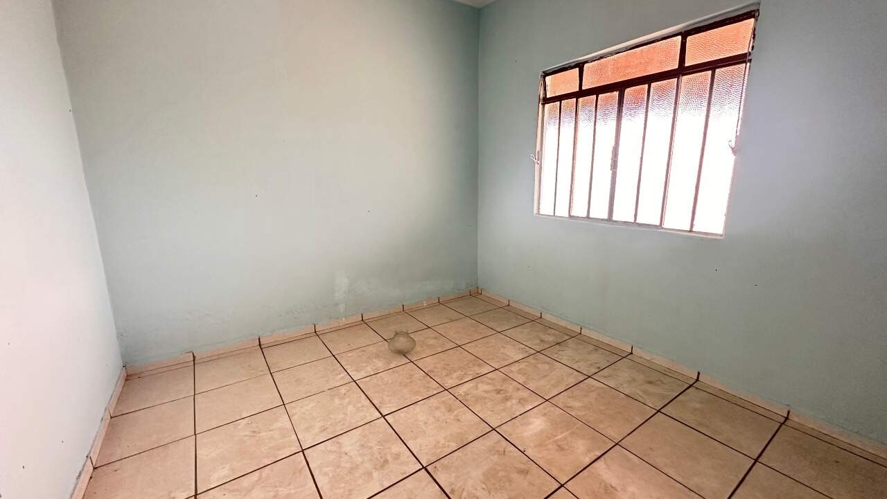 CASA à venda no Nogueira Machado: 