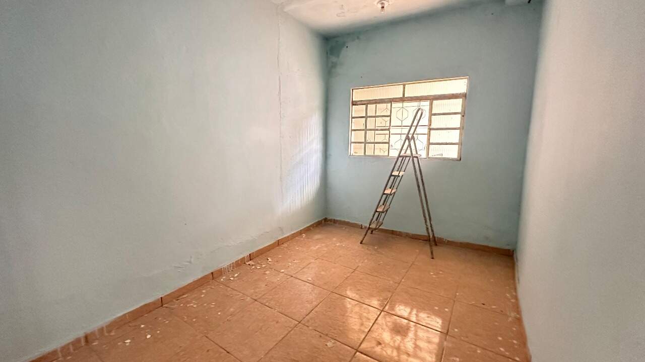 CASA à venda no Nogueira Machado: 