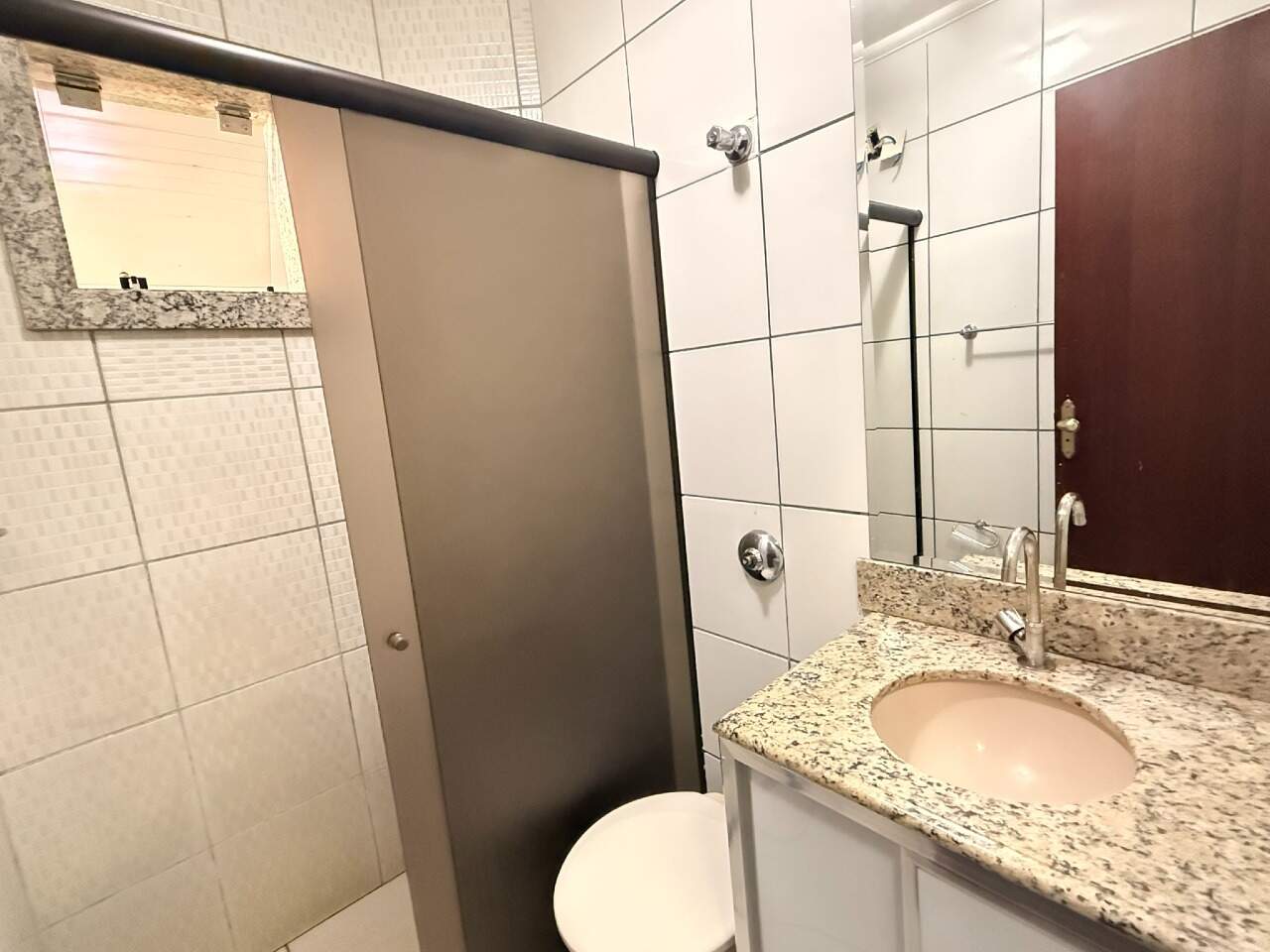 CASA à venda no Conjunto Habitacional Jadir Marinho: 