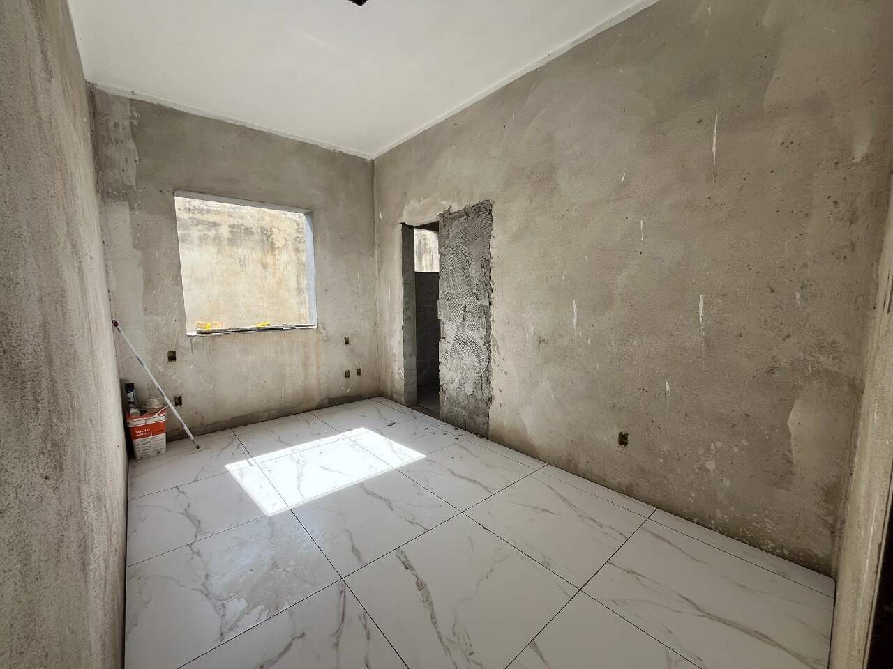 APARTAMENTO COM AREA à venda no SANTANENSE: 