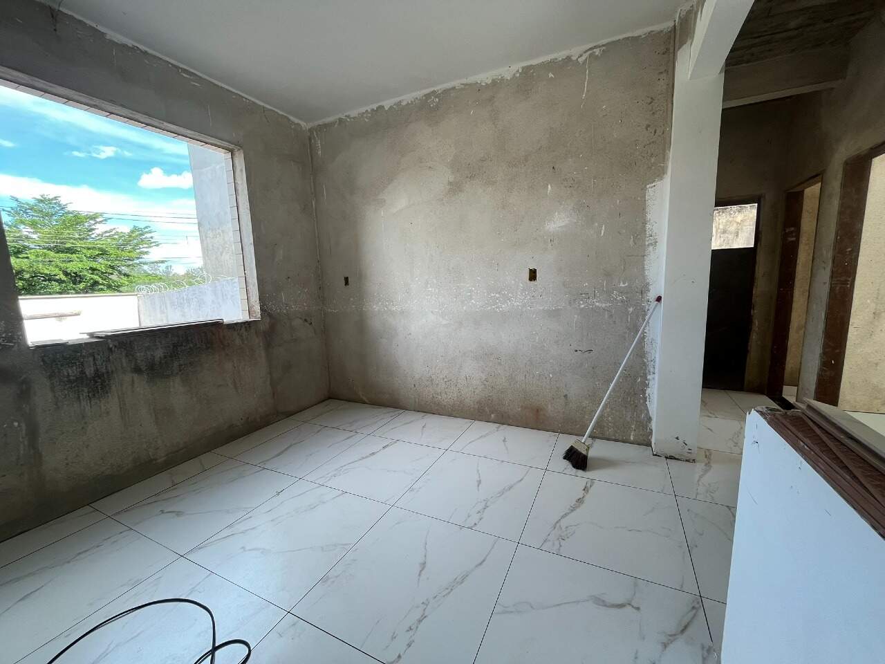 APARTAMENTO COM AREA à venda no SANTANENSE: 