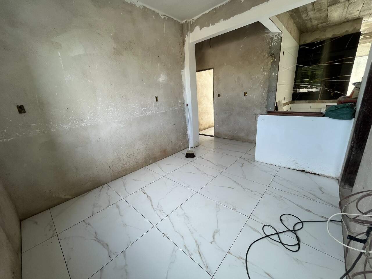 APARTAMENTO COM AREA à venda no SANTANENSE: 