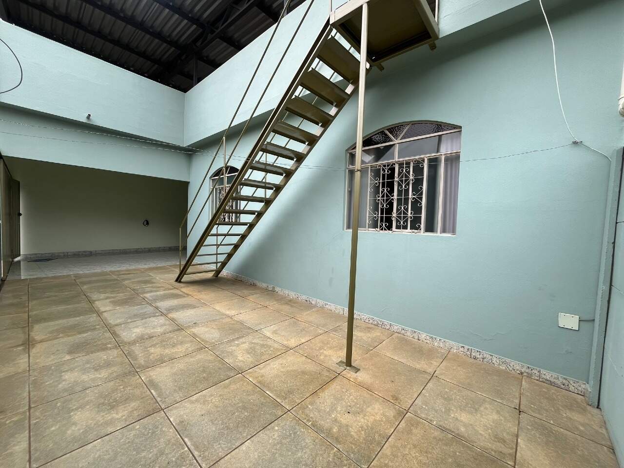 CASA à venda no CENTRO: 
