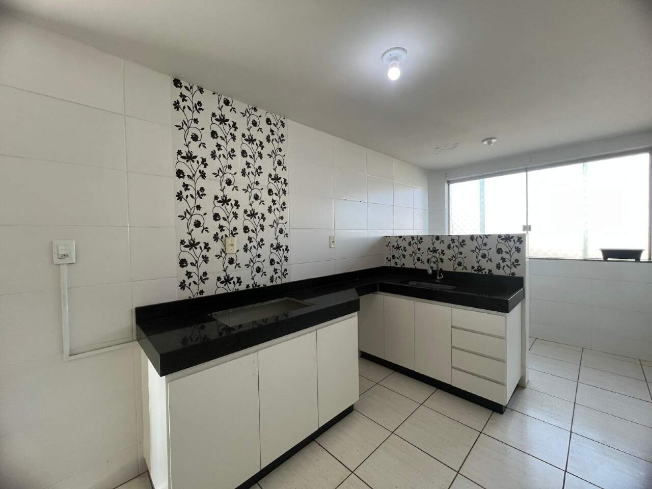 APARTAMENTO à venda no RECANTO DAS PEIXOTAS: 