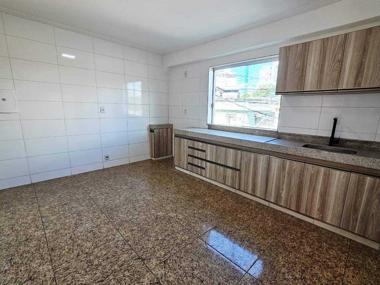 APARTAMENTO COM AREA à venda no CENTRO: 