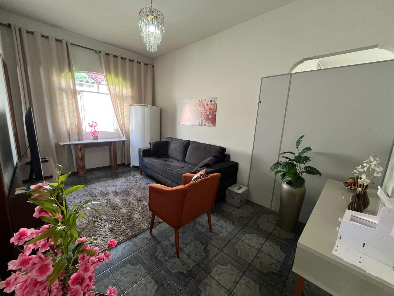 CASA à venda no Conjunto Habitacional Jadir Marinho: 