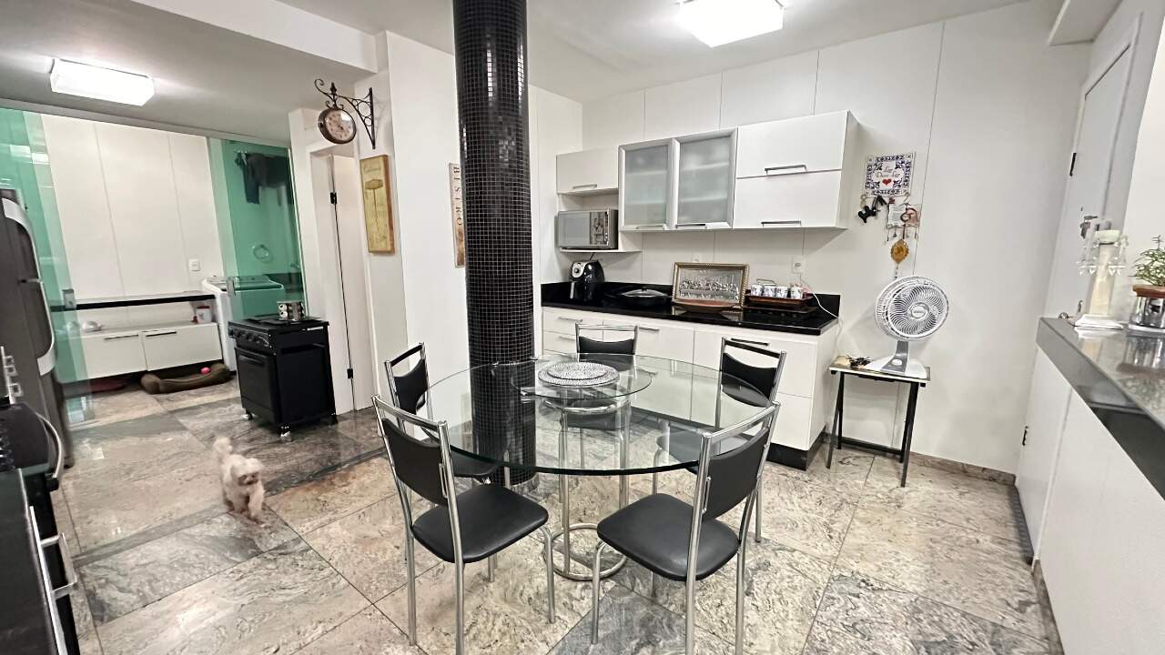 APARTAMENTO COM AREA à venda no BELVEDERE: 