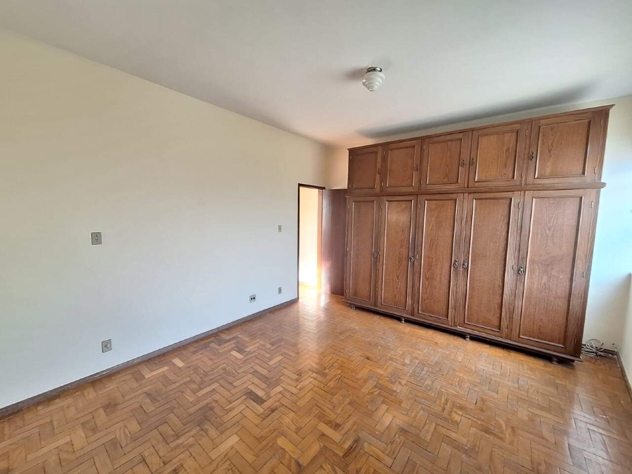 APARTAMENTO para aluguel no PIEDADE: 