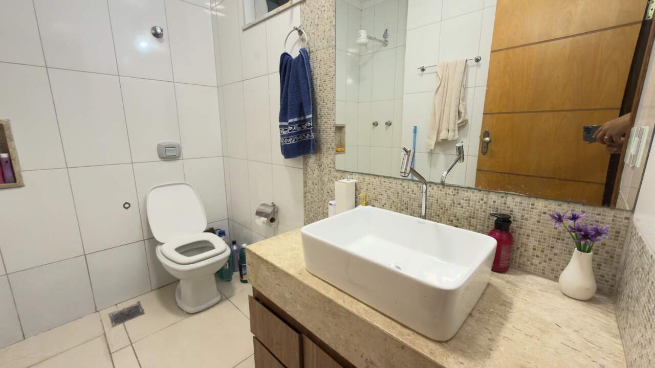 CASA à venda no LOURDES: 